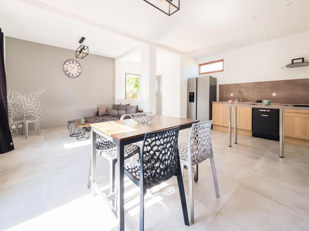 Fully Renovated House Only Few Minutes Walk Away From Ohama Beach Vierville-sur-Mer Luaran gambar